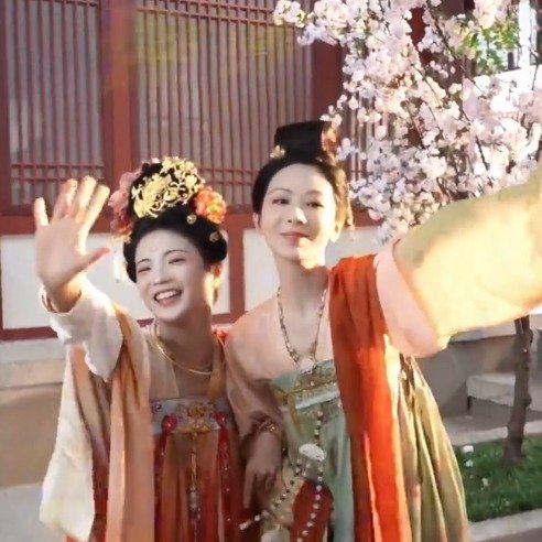 张雅钦点赞杨紫演得好又很有上进心