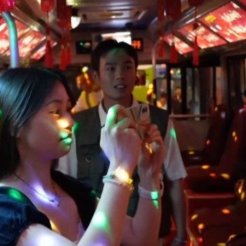 武汉公交婚车上新pro版氛围感拉满