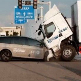 理想i8超级安全碰撞测试
