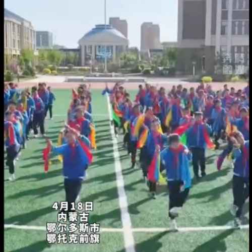 内蒙古千名学生齐跳筷子舞传承非遗