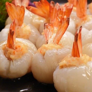 看大师用荔枝做菜观众炫完两斤