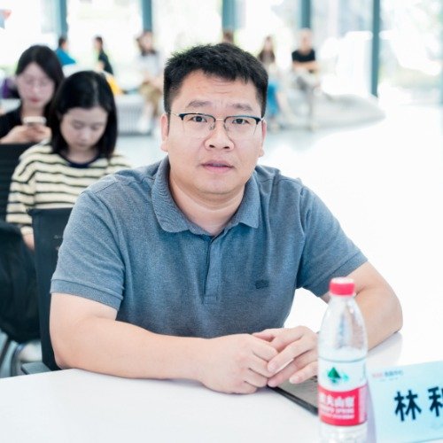 台州小伙带领退伍老兵卖塑料制品年销超2亿元