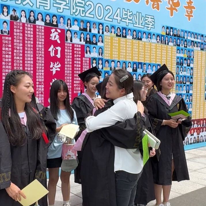辅导员30天写万字毕业留言