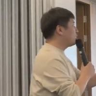 张雪峰公司承担读书深造员工一半费用