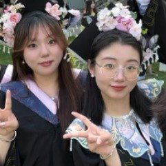 毕业生爆改簪花学士帽展现中国式浪漫