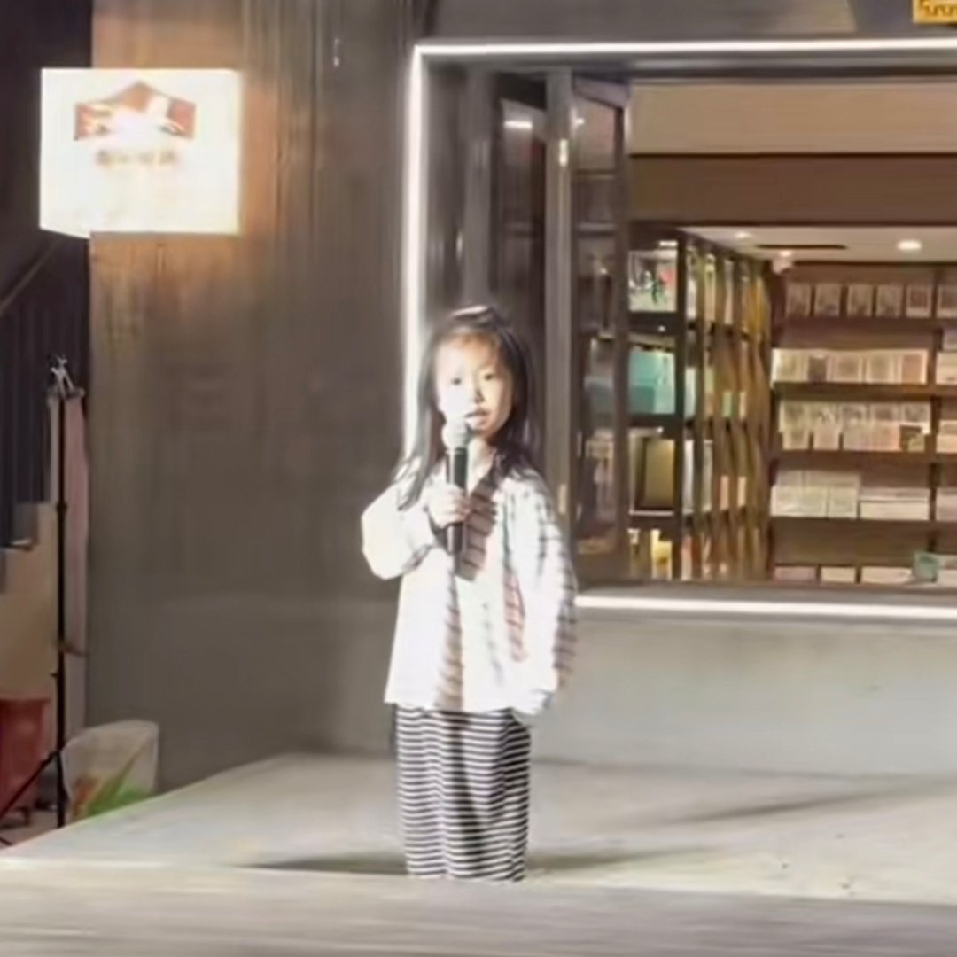 河南5岁女童杭州惊艳表演豫剧