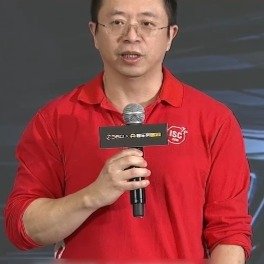 黄子韬送车卷到周鸿祎