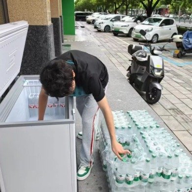 金华东阳的冰柜总被陌生人加满