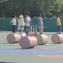这是马戏团幼儿园吧