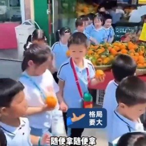 小朋友一句发大财让水果老板迷失自我